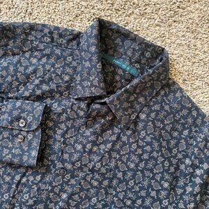 Perry Ellis Men’s Navy Floral Print Button-Down Shirt‎ Size M